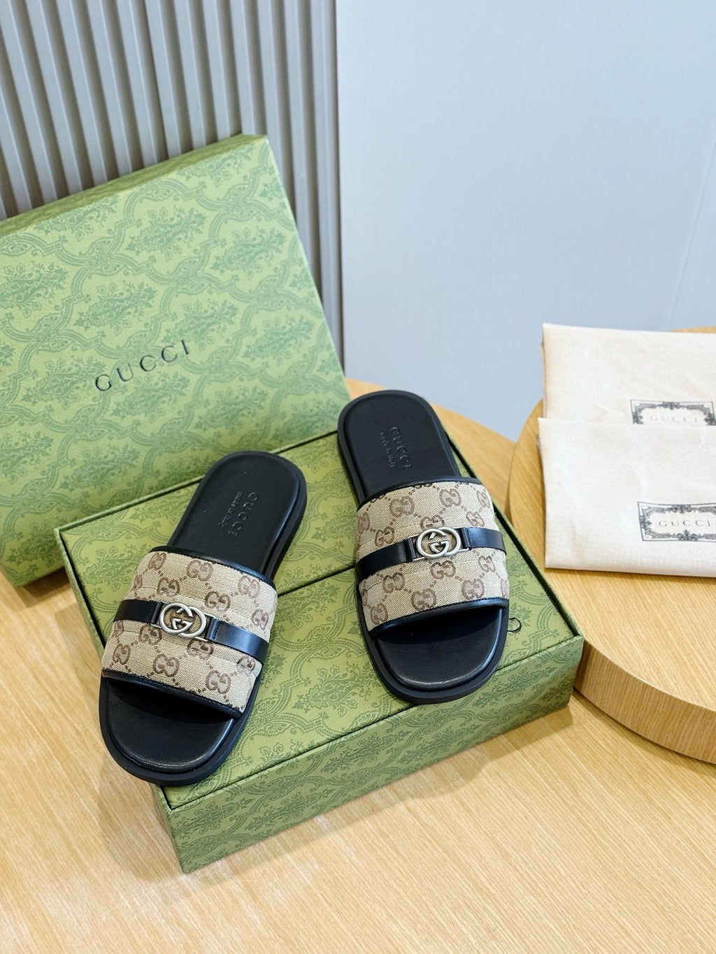 Gucci Interlocking G Stripe Slide Sandals — front